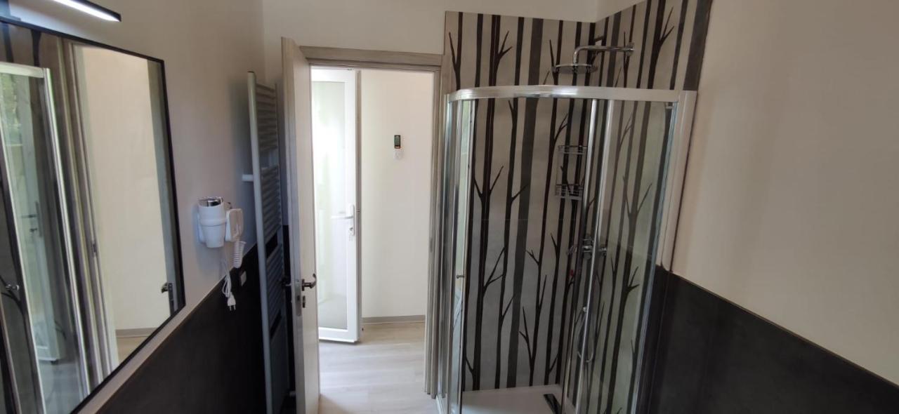 B&B Da Cesco Garda  Luaran gambar